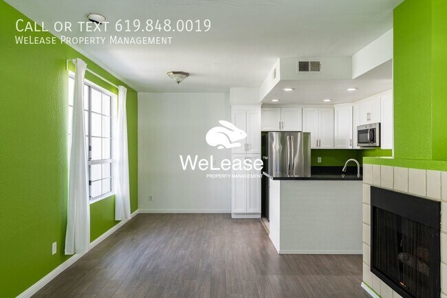 Building Photo - Stylish 2-Bed 2-bath Townhome in Desirable...