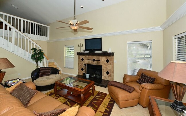 Building Photo - 8200 Ibis St