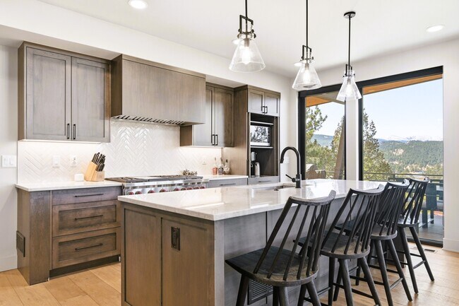 Foto del edificio - 4475 Forest Trail