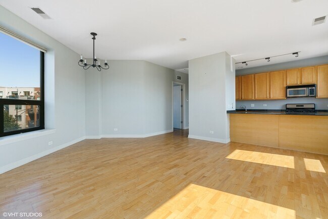 Foto del edificio - 859 W Erie St
