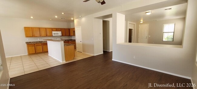 Foto del edificio - 6895 S Amethyst Dr