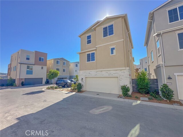 Foto del edificio - 1251 Grassland Rd