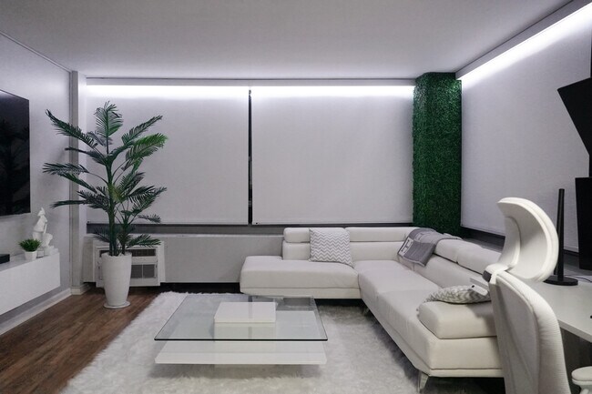 Foto del edificio - 3550 N Lake Shore Dr