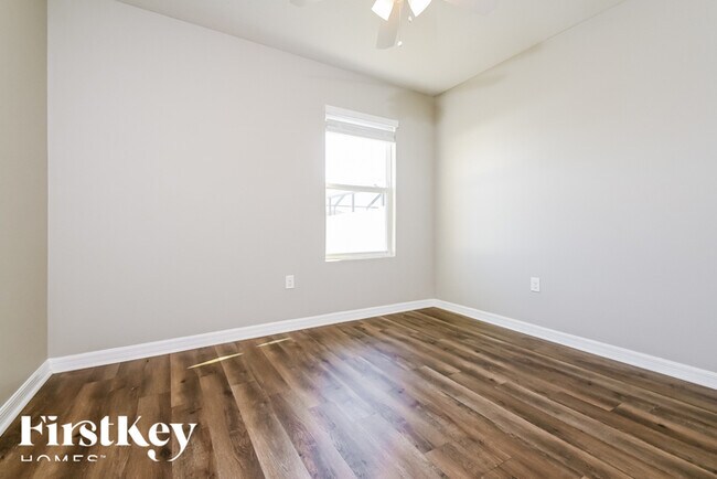 Building Photo - 152 Tierra Verde Way