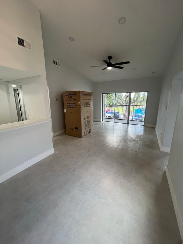 Photo - 2542 Lakeway Branch Dr Apartment