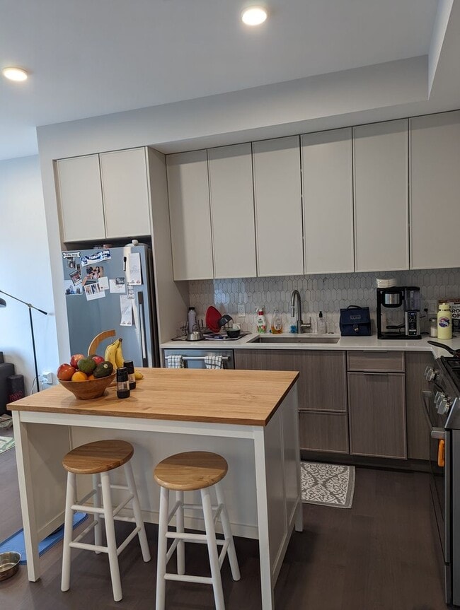 Interior Photo - 3193 Washington Street