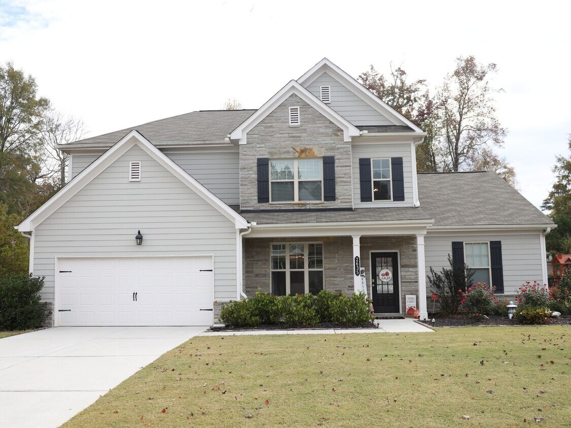 Primary Photo - 4 Bedroom Single Family Home in Powder Spr...