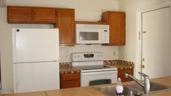 Foto del edificio - 1111 N 64th St