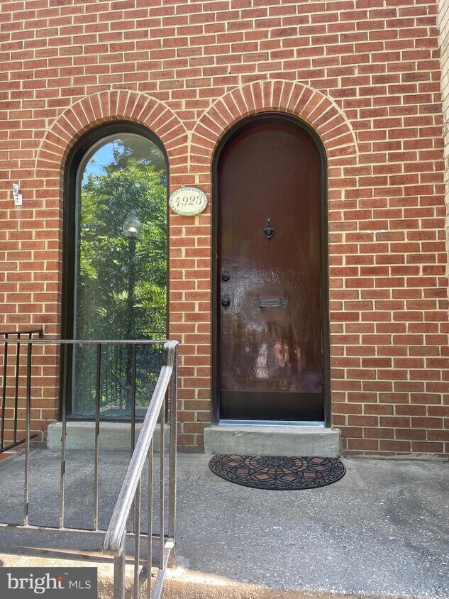 4923 Herkimer St, Annandale, VA 22003 Townhome Rentals in Annandale