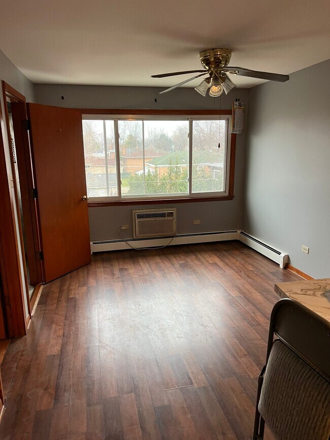 Foto del edificio - 6908 W 87th St