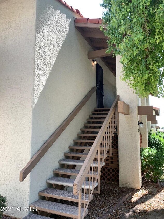 Foto principal - 8807 North 8th St