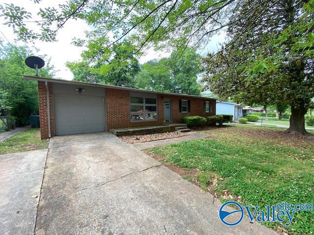 Foto del edificio - 619 Kennan Rd NW