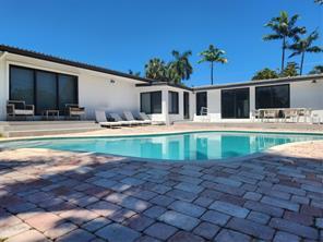 Foto principal - Hibiscus Drive, Hallandale Beach, FL 33009...
