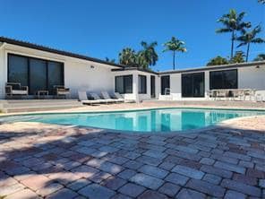 Hibiscus Drive, Hallandale Beach, FL 33009... - Hibiscus Drive, Hallandale Beach, FL 33009... House