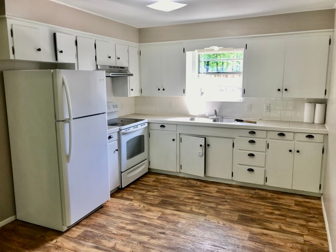 2632 Ouachita Cir, Mena, AR 71953 House Rental in Mena, AR