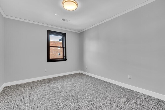 Interior Photo - Nineteen North