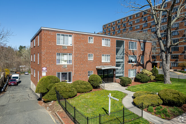 Building Photo - Carriage Place Apartments