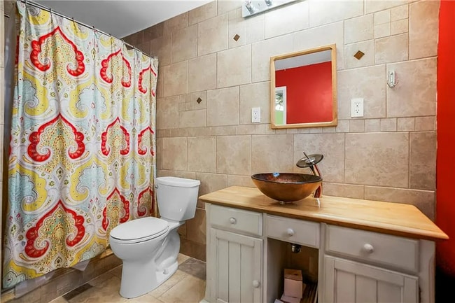 Foto del edificio - 10310 Nall Ave