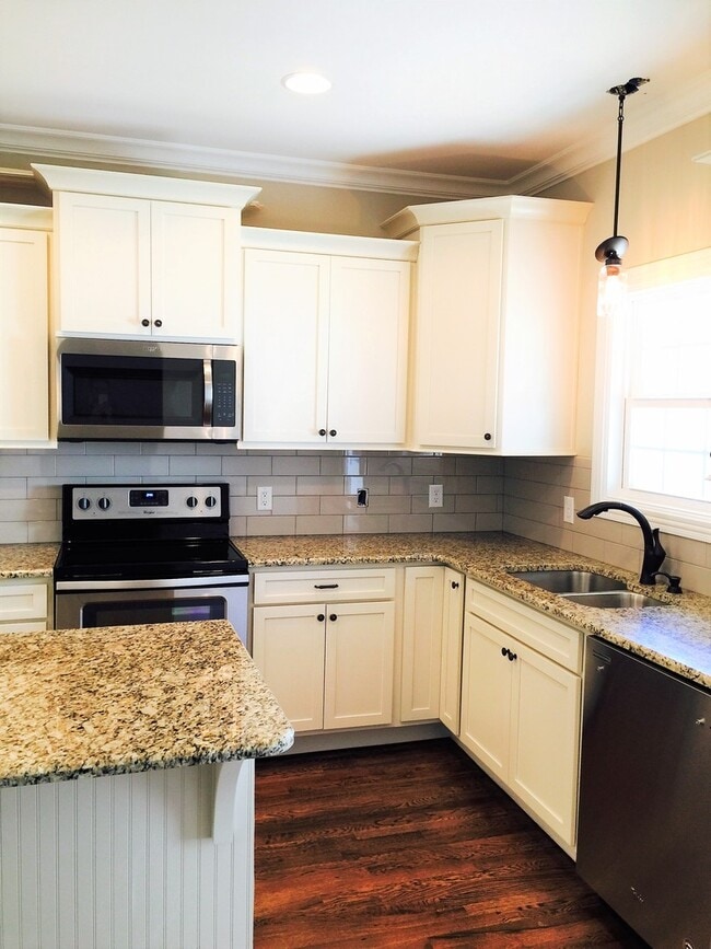 Building Photo - DESIRABLE Burkitt Community