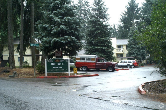 Building Photo - True Lane II Apartments