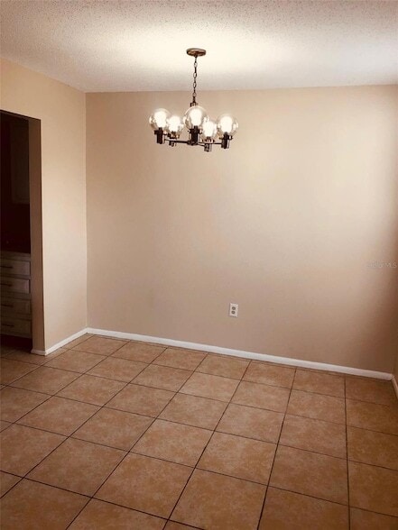 Building Photo - 524 Orange Dr