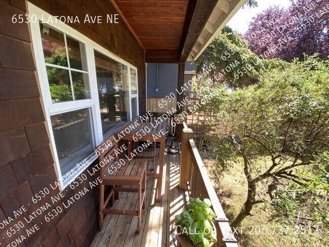 Foto del edificio - 6530 Latona Ave NE