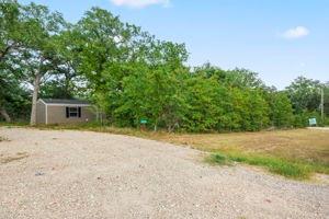 Building Photo - 11379 Park Rd 57