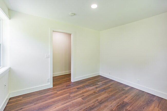 Foto del edificio - 270 McGavock Pike