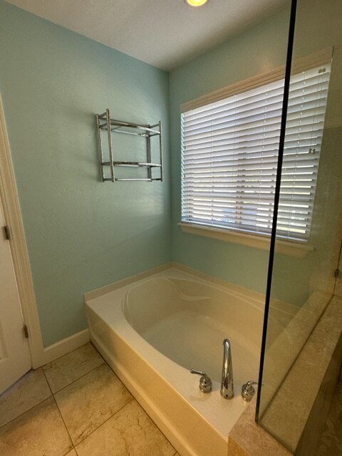 Foto del edificio - 587 S Wyngate Pointe Ln