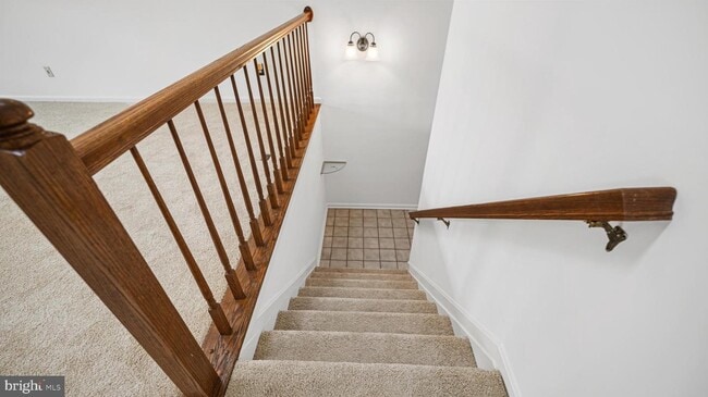 Building Photo - 14226 Jib St