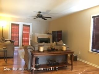 Foto del edificio - 508 W Calhoun Crossing Ct