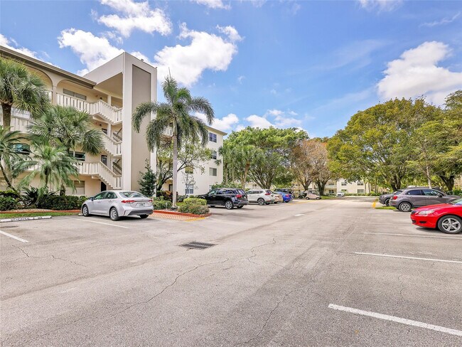 Foto del edificio - 3405 Bimini Ln