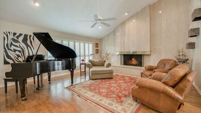 Building Photo - 7722 Windmill Hill Street