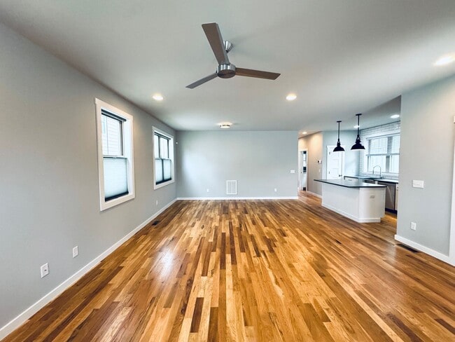 Building Photo - West AVL - Spacious, Beautiful Modern Home