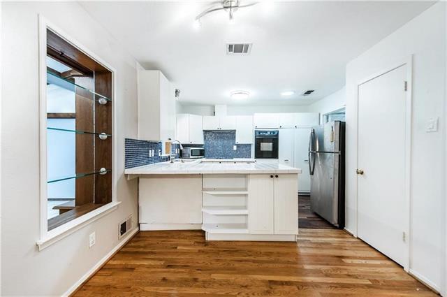 Building Photo - 7521 Brentcove Cir