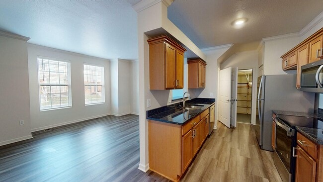 Building Photo - Kirkway Apartments