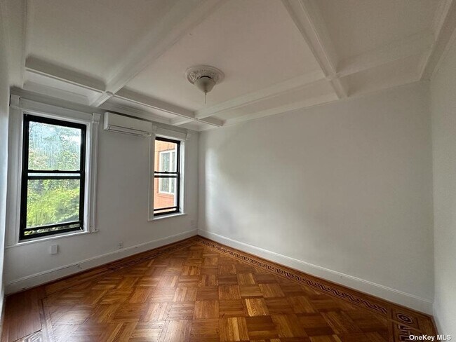 Building Photo - 200 Ocean Pkwy