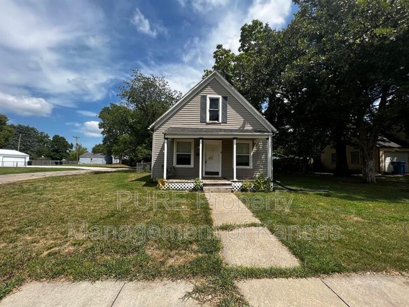 2800 SE Michigan Ave, Topeka, KS 66605 House Rental in Topeka, KS