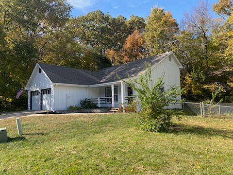 Foto del edificio - 5209 Countryside Ln