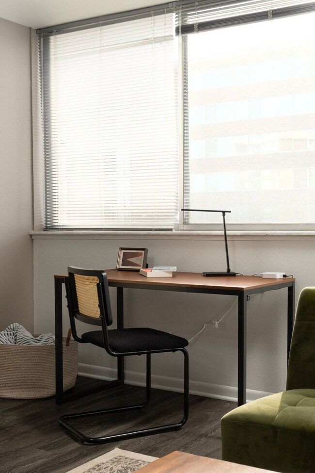 Foto del edificio - 901 S Ashland Ave