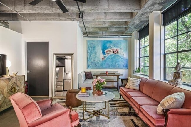 Foto del edificio - 1065 United Ave SE