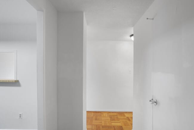 Building Photo - 2965 Pharr Ct S Northwest