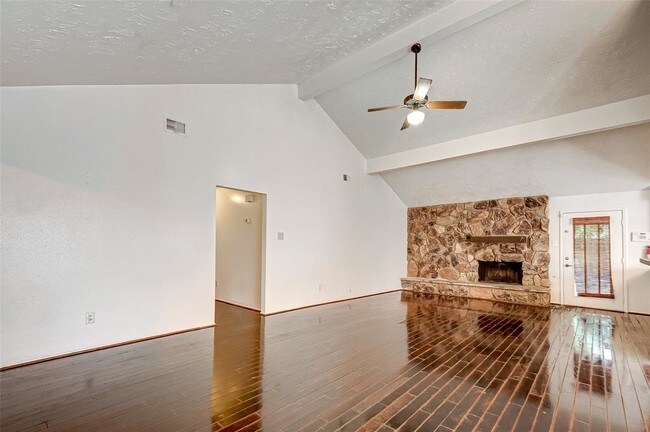 Building Photo - 14719 Wind Cave Ln