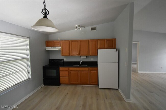 Foto del edificio - 1269 SE 8th Terrace