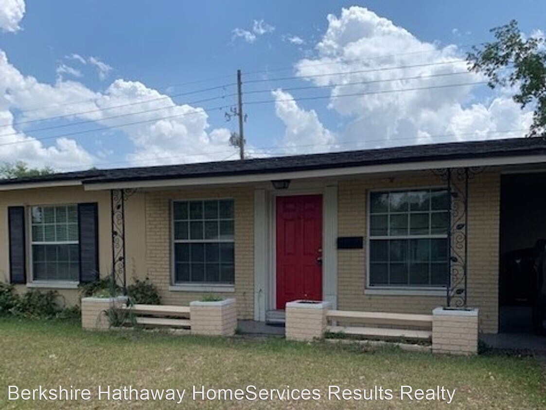 Primary Photo - 3 br, 1 bath House - 4172 Kirkland Blvd