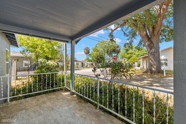 Building Photo - 3 br, 2 bath House - 3024 W Haya Street
