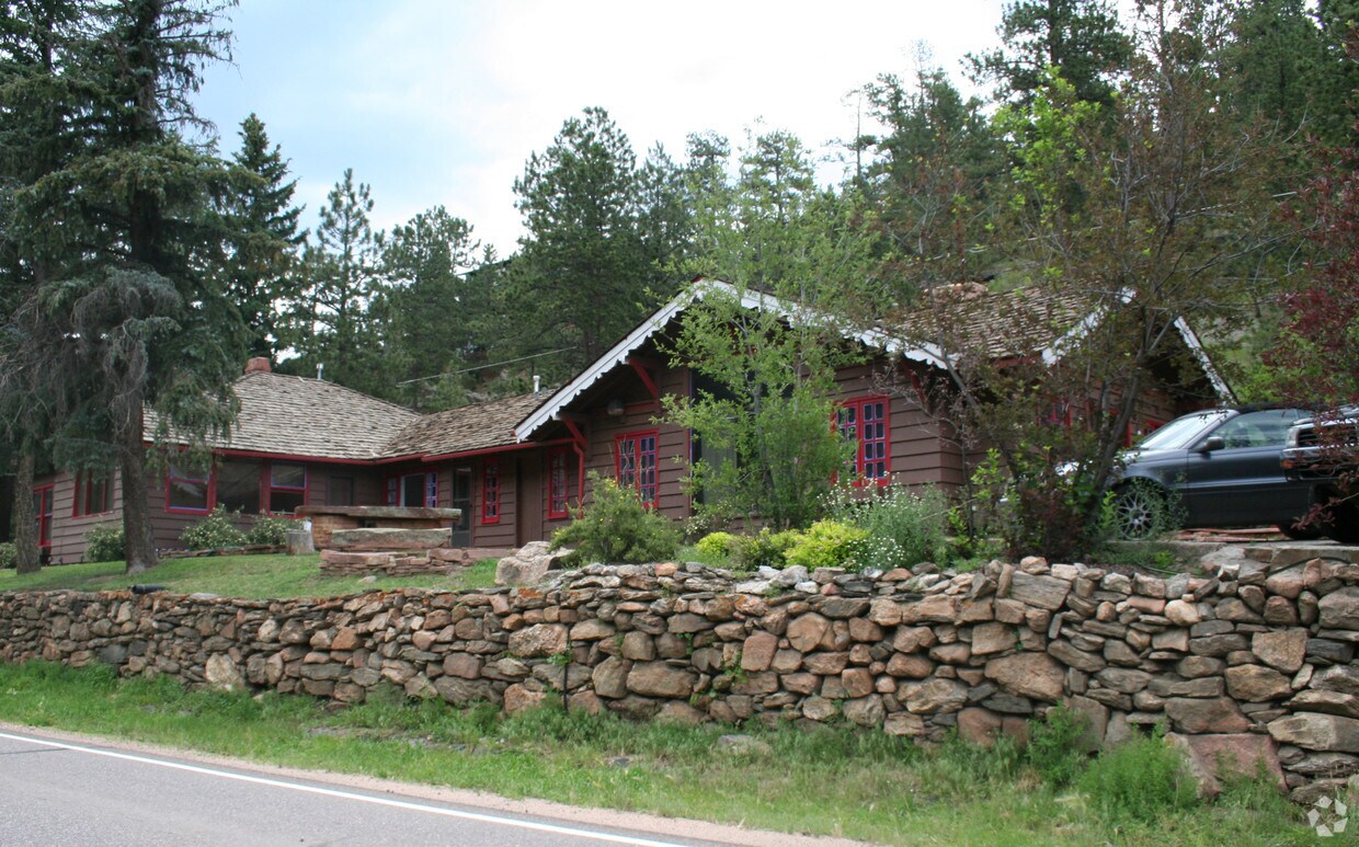 31983 Upper Bear Creek Rd, Evergreen, CO 80439 Apartments in