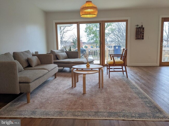 Foto del edificio - 26 Forest Hill Dr