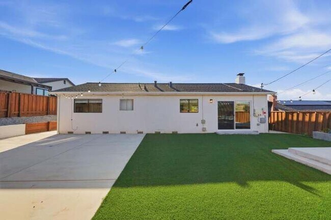 Foto del edificio - 4610 Capitola Ave
