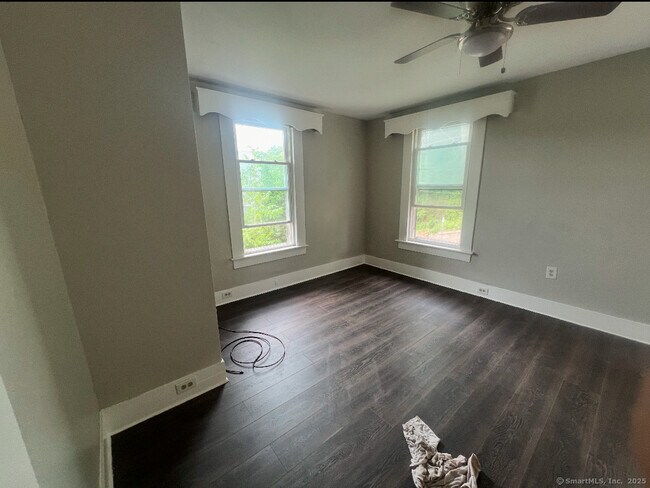 Building Photo - 482 West St